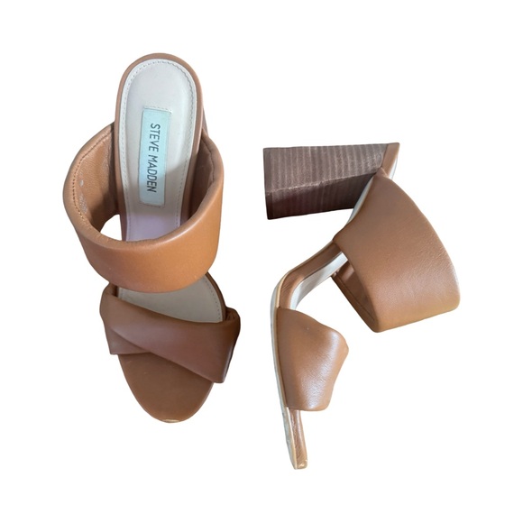 Steve Madden Brown Heeled Sandals - Picture 5 of 6